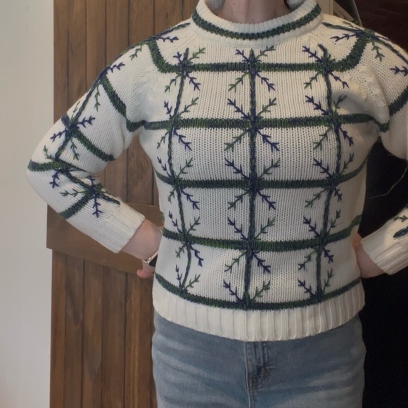 Vintage Handknit Cottagecore Cabincore Mock Neck Cross Stitch Sweater Small - Picture 9 of 9